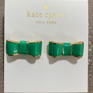 Kate Spade Take A Bow Green Enamel Gold Tone Pushback Earrings NEW WITH TAGS